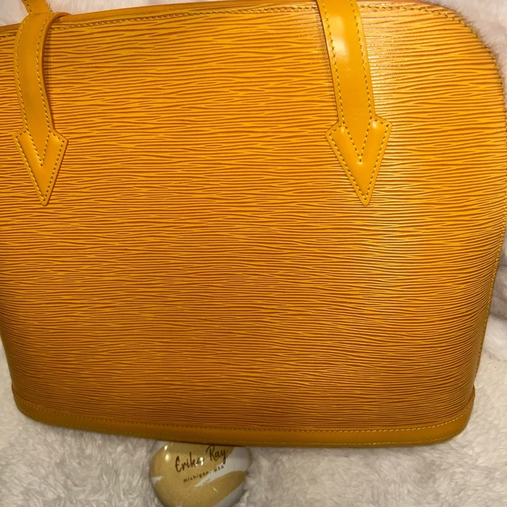 Louis Vuitton Yellow Epi Lussac Tote - Picture 6 of 16